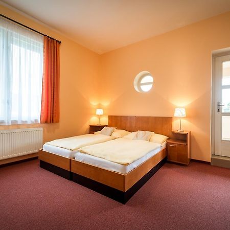 Hotel Skanzen Depandance فيليهراد المظهر الخارجي الصورة