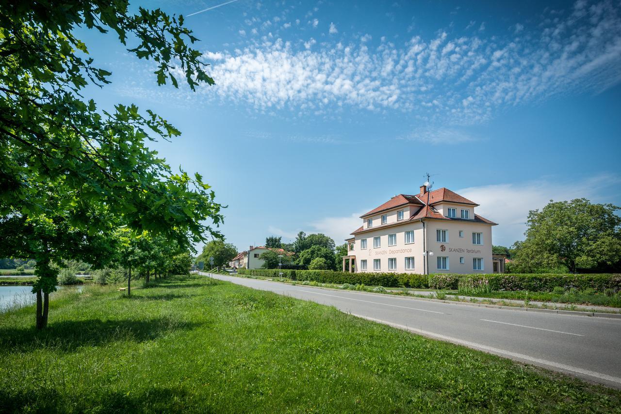 Hotel Skanzen Depandance فيليهراد المظهر الخارجي الصورة